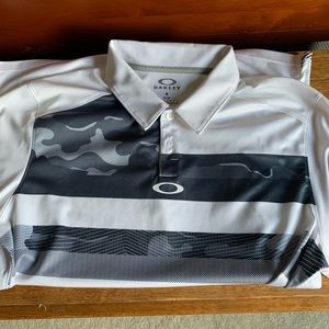 Oakley men’s golf shirt